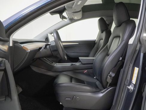 Used 2023 Tesla Model Y Long Range image 22