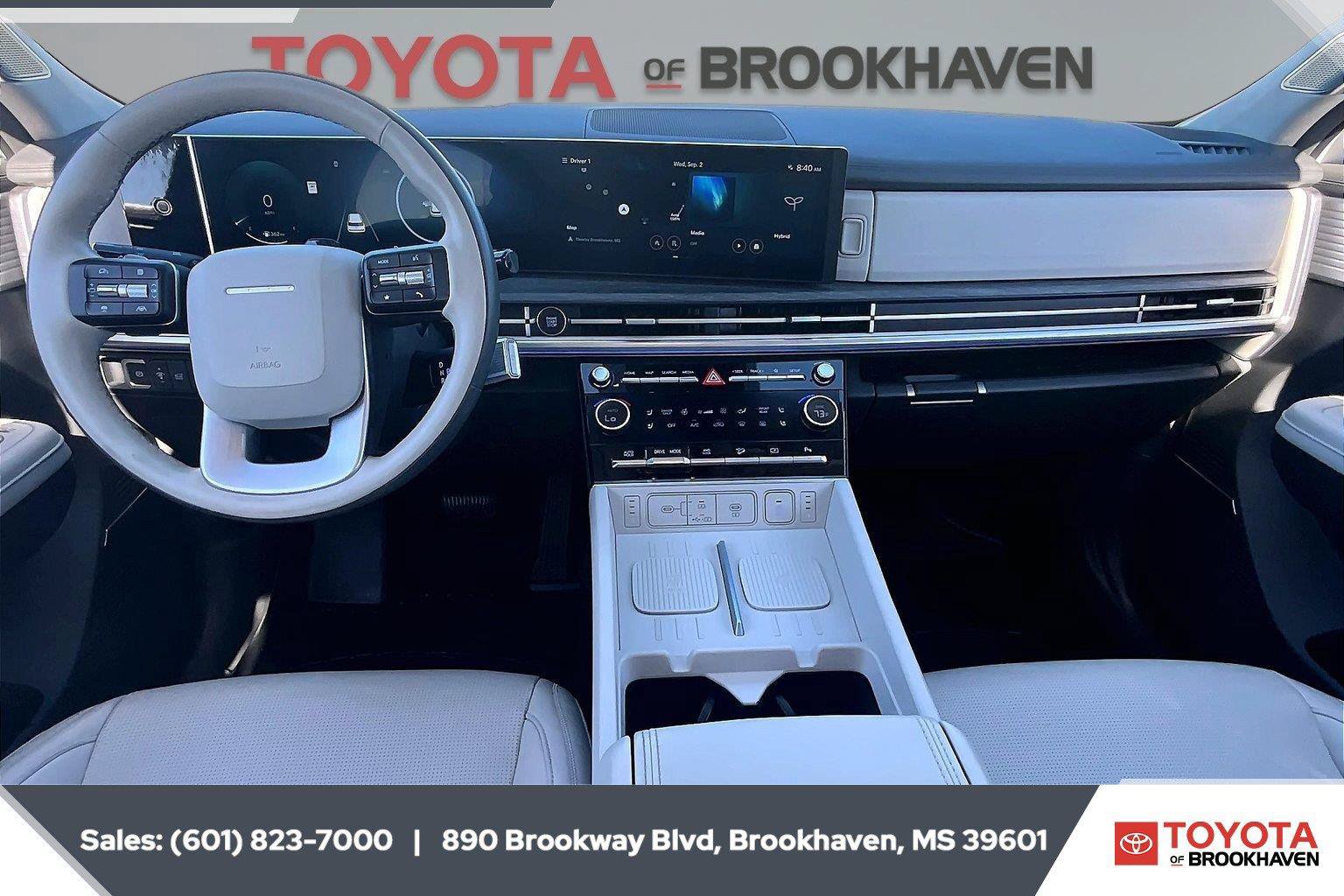 Used 2025 Hyundai Santa Fe Calligraphy AWD/4WD image 13