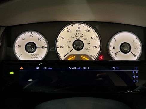 Used 2013 Rolls-Royce Ghost RWD image 20