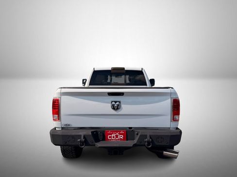 Used 2014 RAM 3500 Laramie w/ Convenience Group AWD/4WD image 9