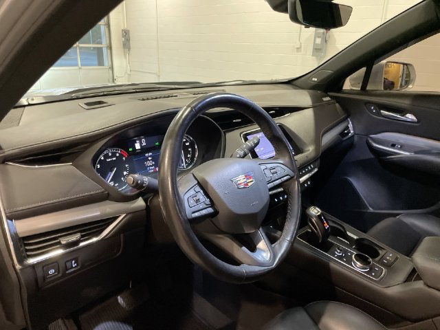 Used 2019 Cadillac XT4 Premium Luxury w/ Enhanced Visibility Package AWD/4WD image 15