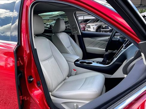 Certified 2023 INFINITI Q50 Luxe w/ Cargo Package RWD image 9