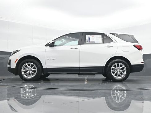 Used 2022 Chevrolet Equinox LT image 18