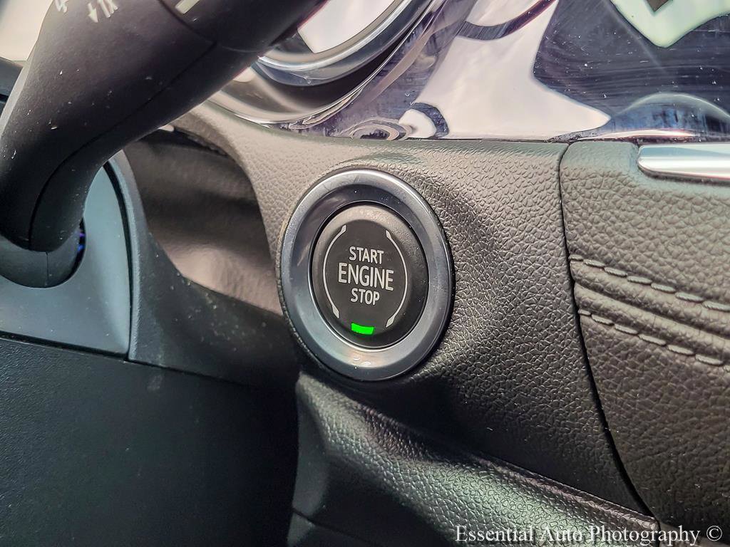 Used 2020 Buick Encore GX Essence FWD image 17