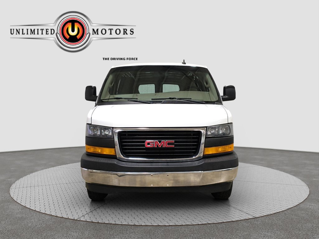 Used 2020 GMC Savana 3500 Extended w/ Driver Convenience Package RWD image 12