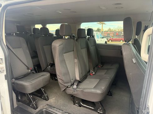 Used 2023 Ford Transit 350 XL image 30