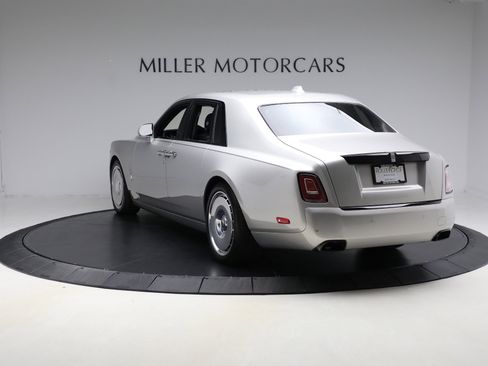 Certified 2023 Rolls-Royce Phantom Sedan w/ The Phantom Package image 9
