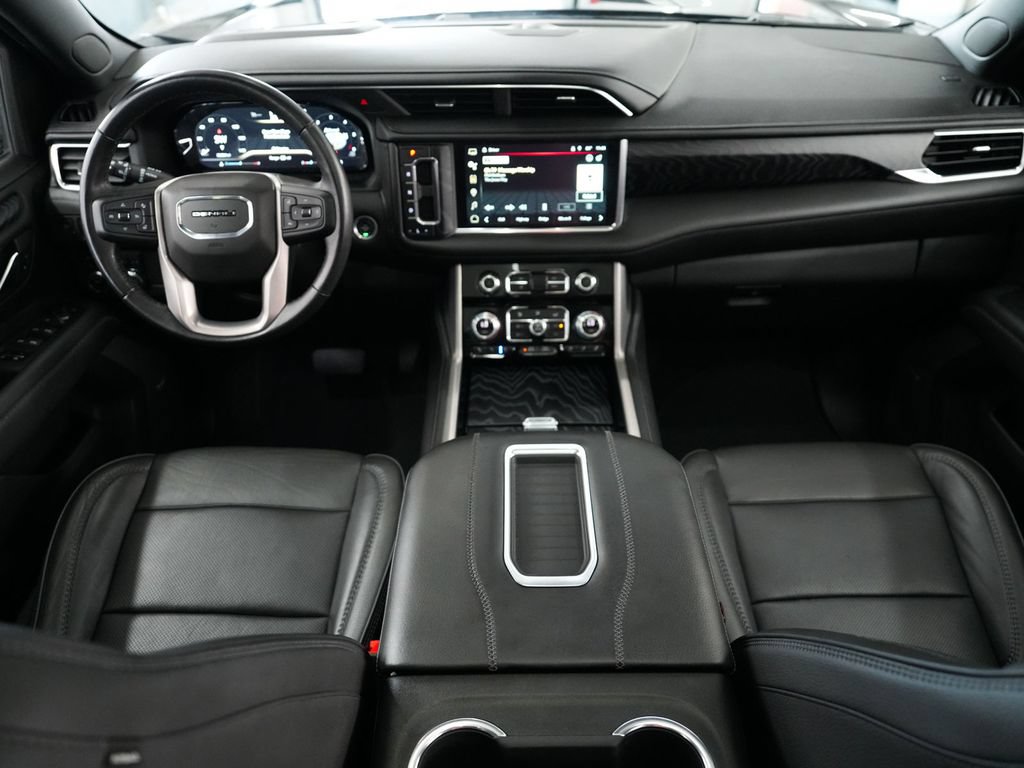 Used 2022 GMC Yukon XL Denali AWD/4WD image 37
