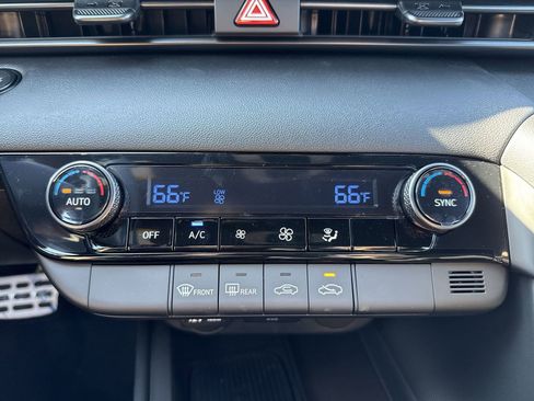 New 2025 Hyundai Elantra Sport image 20