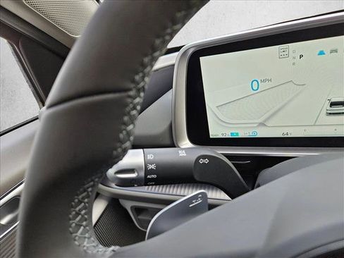 New 2025 Hyundai Ioniq 6 SEL image 16