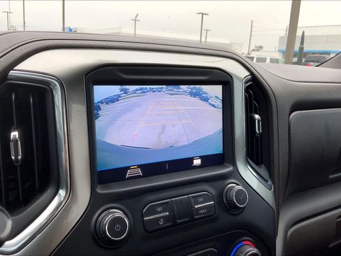 Used 2020 Chevrolet Silverado 1500 RST w/ Texas Edition image 27