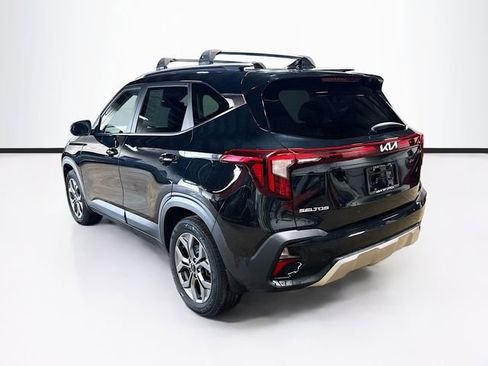 Used 2024 Kia Seltos S AWD/4WD image 5