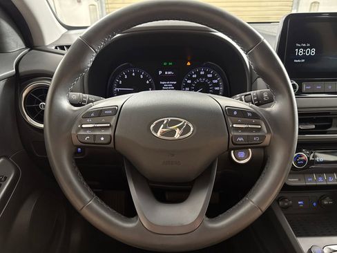 Used 2023 Hyundai Kona SEL w/ Convenience Package image 16