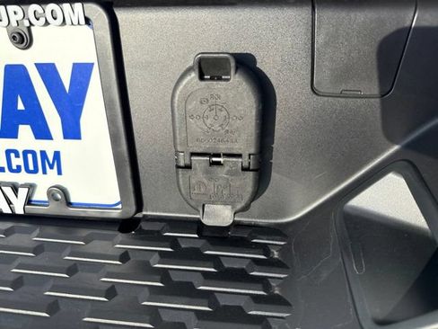 New 2026 RAM 1500 Lone Star AWD/4WD image 22