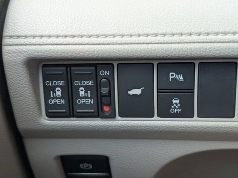 Used 2026 Honda Odyssey Elite image 27