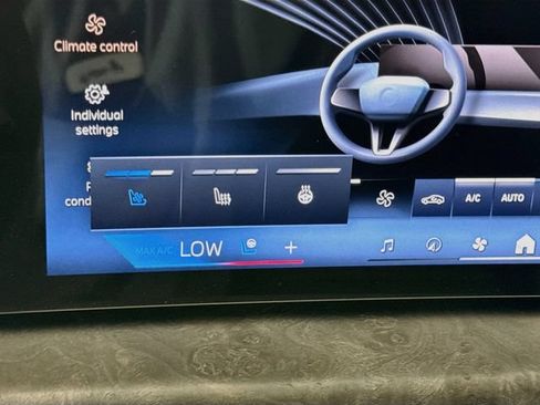 New 2026 BMW X5 xDrive40i w/ M Sport Package AWD/4WD image 21