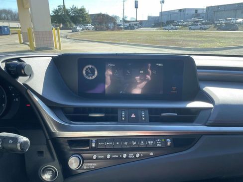 Used 2021 Lexus ES 350 F Sport w/ Protection Package (P3) image 21