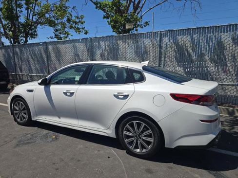 Used 2020 Kia Optima EX FWD image 3