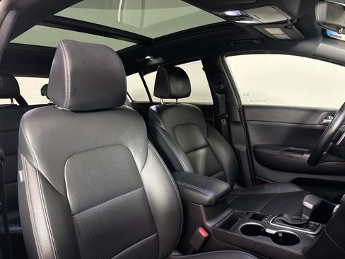 Used 2020 Kia Sportage S w/ S Sunroof Package AWD/4WD image 36