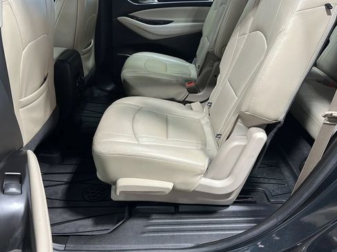Used 2018 Buick Enclave Premium w/ Experience Buick Package AWD/4WD image 11