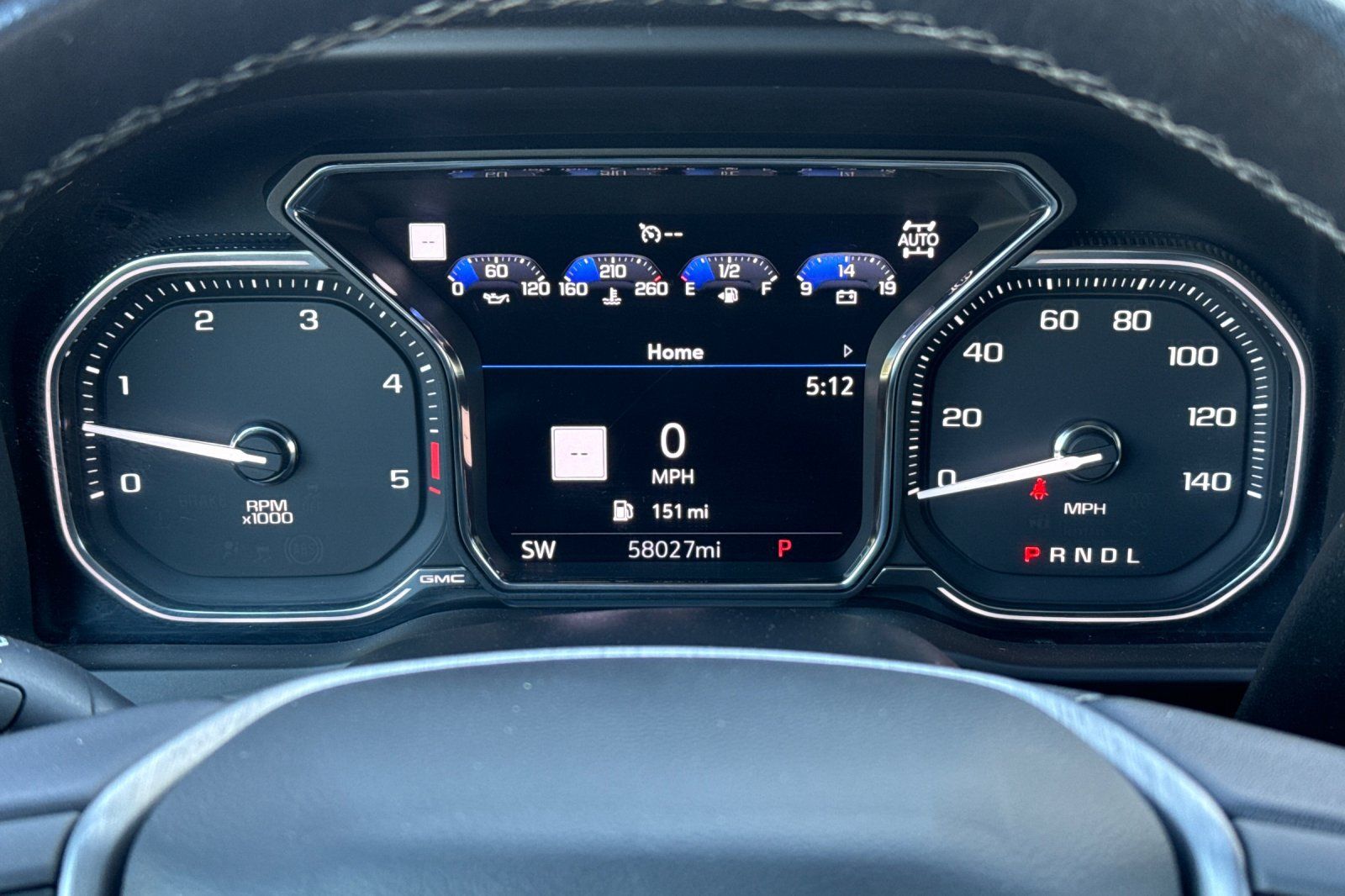 Used 2023 GMC Sierra 3500 Denali w/ Denali Ultimate Package AWD/4WD image 32