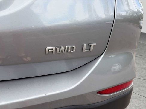 Used 2024 Chevrolet Equinox LT AWD/4WD image 9