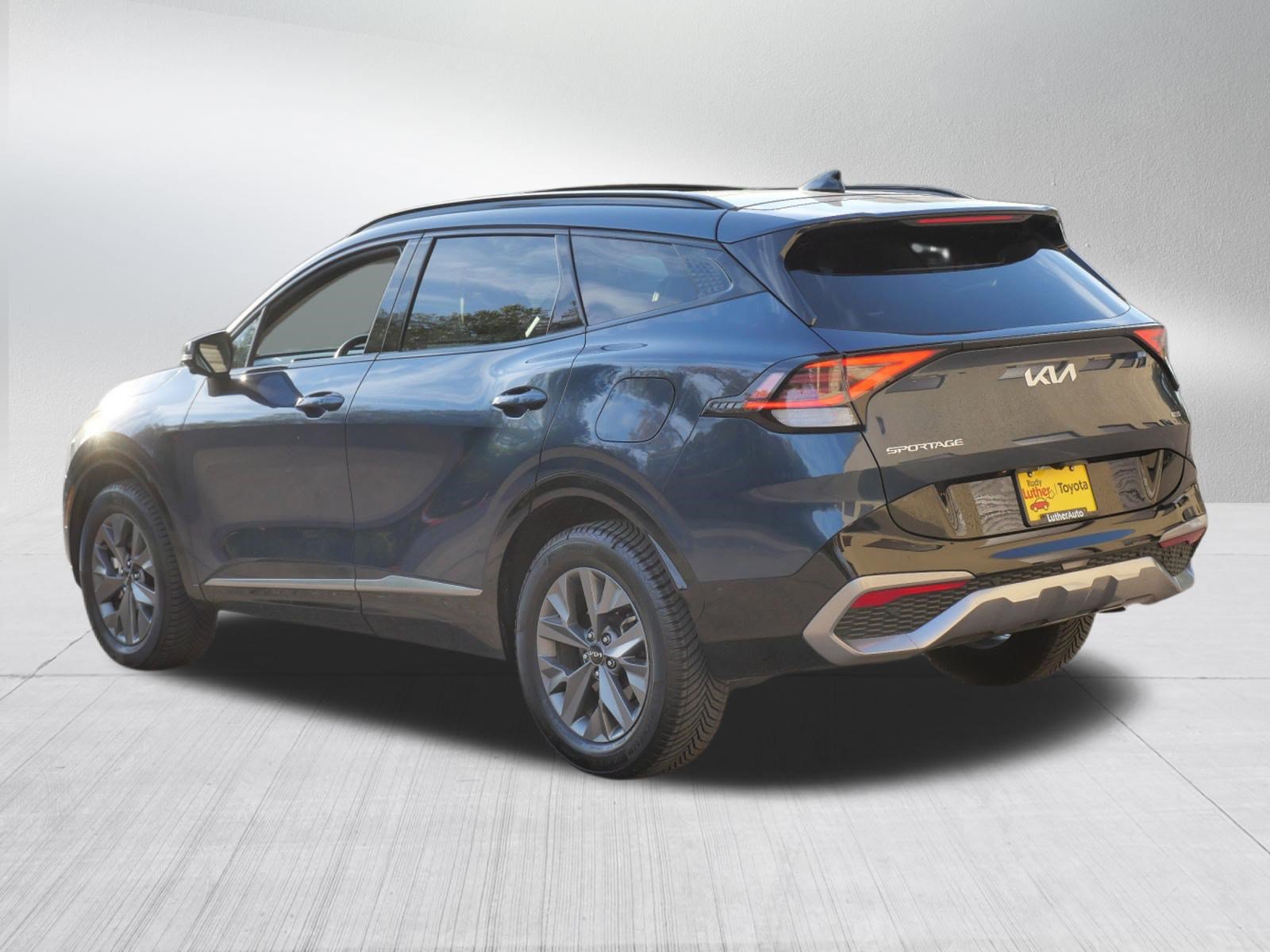 Used 2025 Kia Sportage SX Prestige AWD/4WD image 5