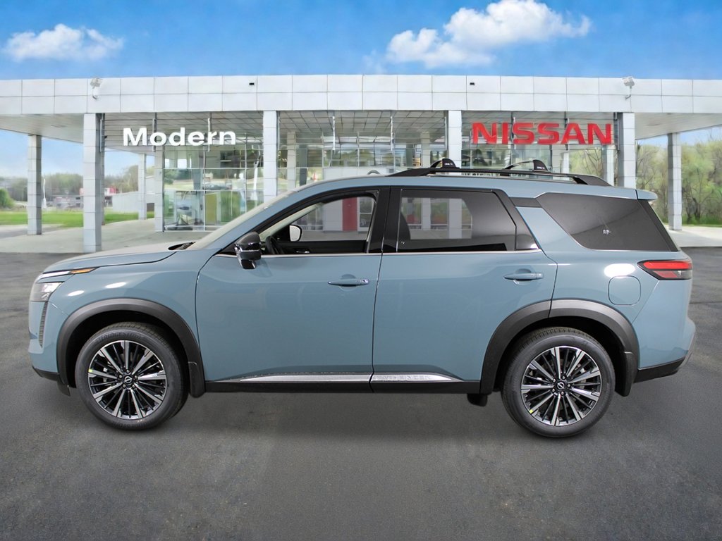 New 2026 Nissan Pathfinder Platinum w/ Accent Package FWD image 2