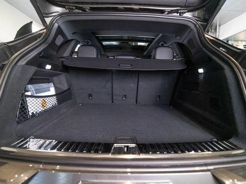 Certified 2026 Porsche Cayenne AWD/4WD image 37