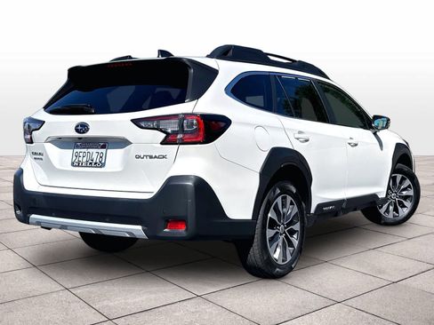 Used 2023 Subaru Outback Limited AWD/4WD image 16