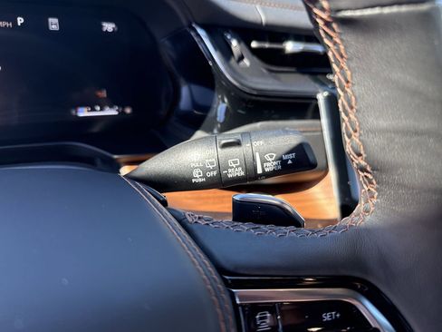 New 2025 Jeep Grand Cherokee L Summit image 27