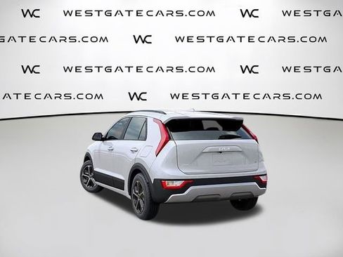 New 2026 Kia Niro LX image 5