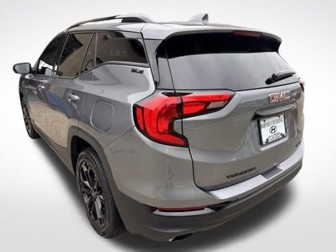 Used 2019 GMC Terrain SLE w/ Driver Convenience Package AWD/4WD image 3