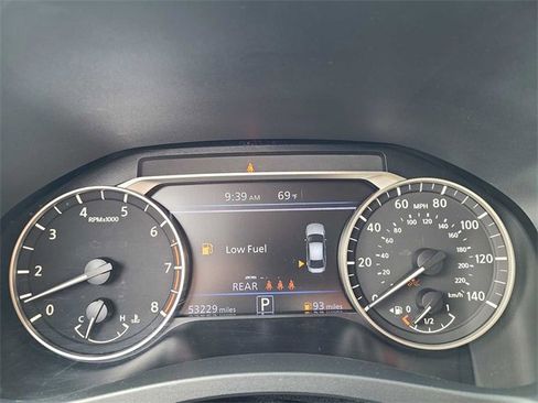 Used 2023 Nissan Altima 2.5 SV image 23