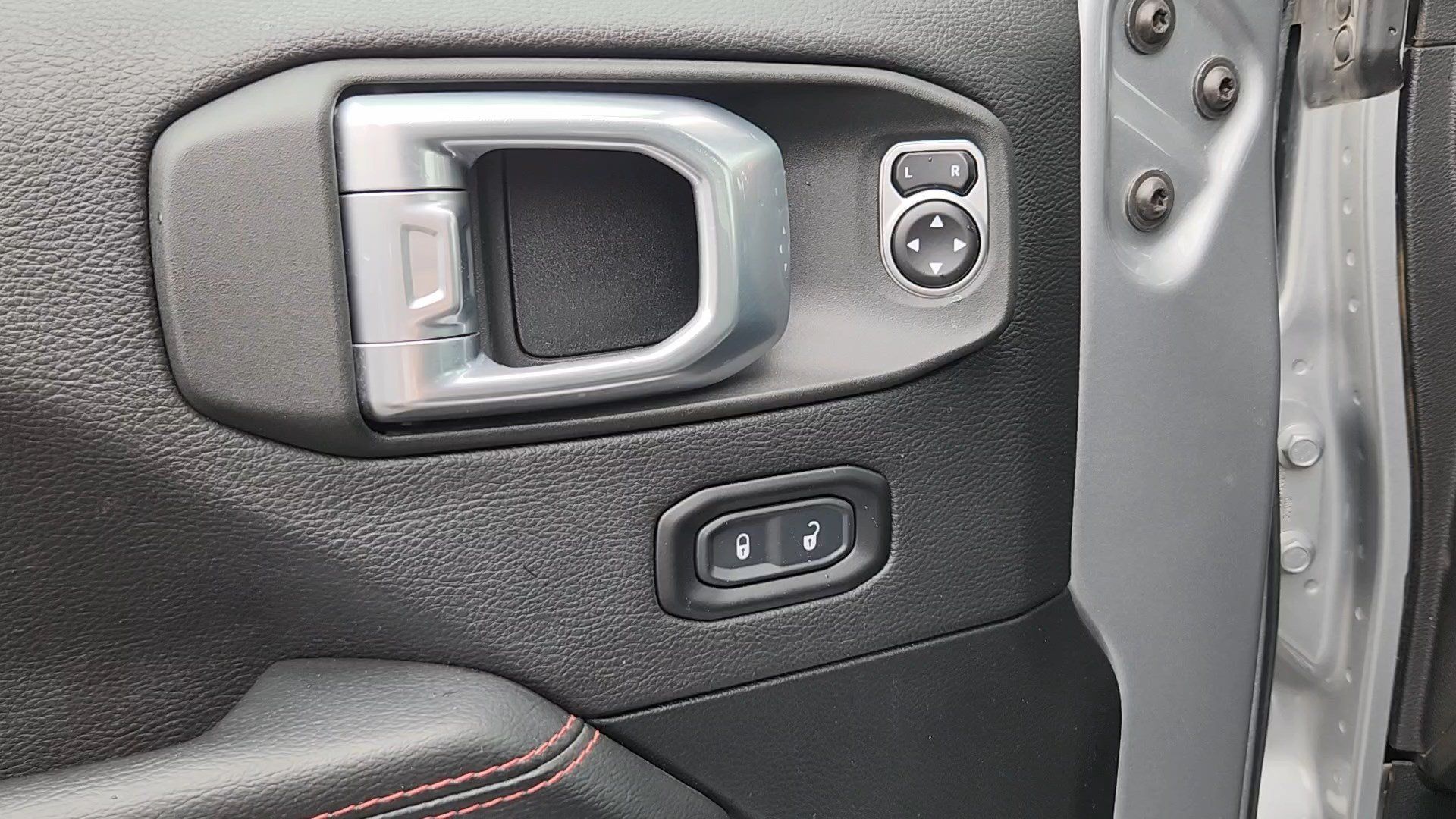 Used 2020 Jeep Gladiator Rubicon AWD/4WD image 7