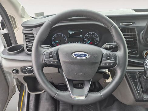 Used 2020 Ford Transit 250 Medium Roof RWD image 12