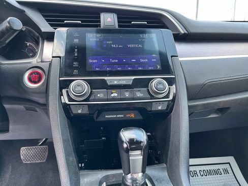 Used 2017 Honda Civic Touring image 16