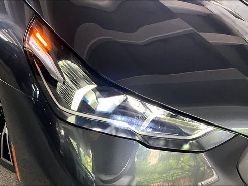 Used 2026 BMW 530i RWD image 27