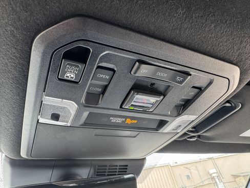 Used 2025 Toyota 4Runner TRD Off-Road Premium w/ Tow Technology Package image 31