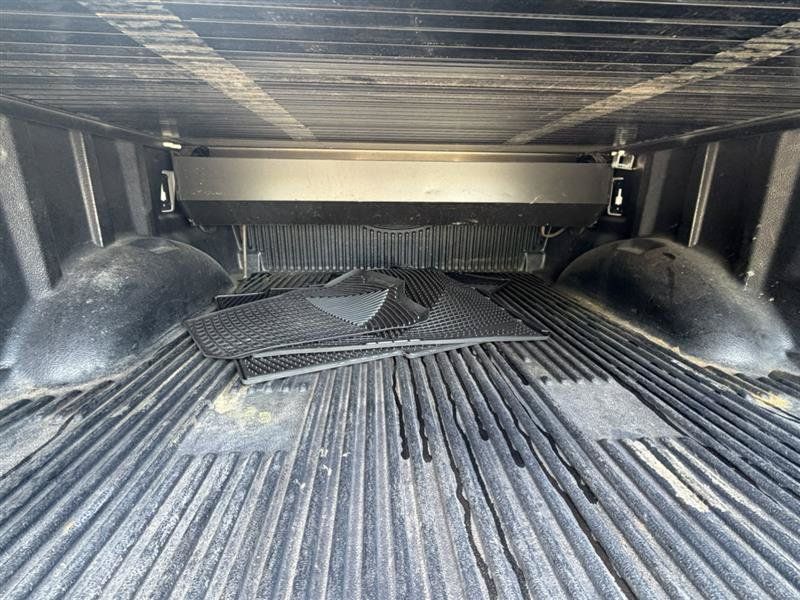 Used 2018 Ford F150 XLT w/ Equipment Group 302A Luxury AWD/4WD image 17