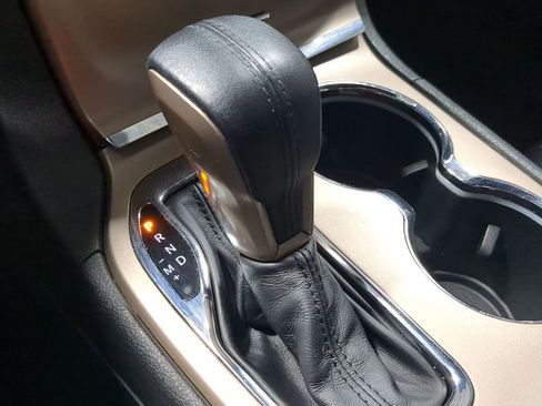 Used 2016 Jeep Grand Cherokee Summit w/ Platinum Series Group image 31