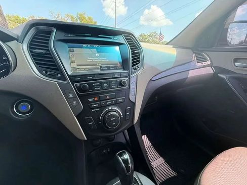 Used 2017 Hyundai Santa Fe Sport w/ 2.4L Tech Package 04 FWD image 13