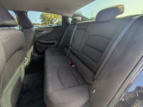 Used 2023 Chevrolet Malibu LT image 7