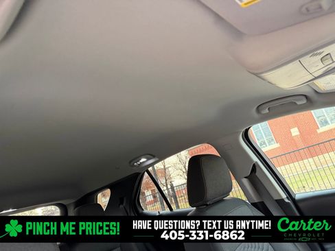 Used 2020 Chevrolet Equinox LT image 30