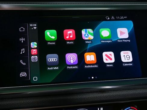 Used 2022 Audi Q3 2.0T Premium w/ Convenience Package image 14