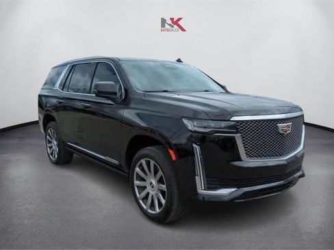 Used 2022 Cadillac Escalade Premium Luxury Platinum w/ Heavy-Duty Trailer Package image 1