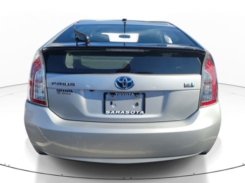 Used 2015 Toyota Prius Three FWD image 8