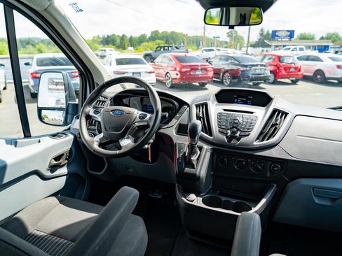 Used 2017 Ford Transit 350 XLT RWD image 32