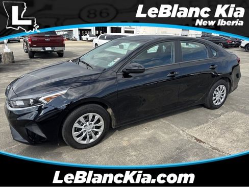 Certified 2024 Kia Forte LX image 1