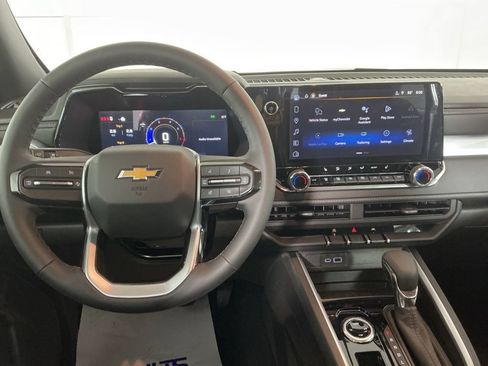 New 2026 Chevrolet Colorado LT w/ LT Convenience Package AWD/4WD image 19